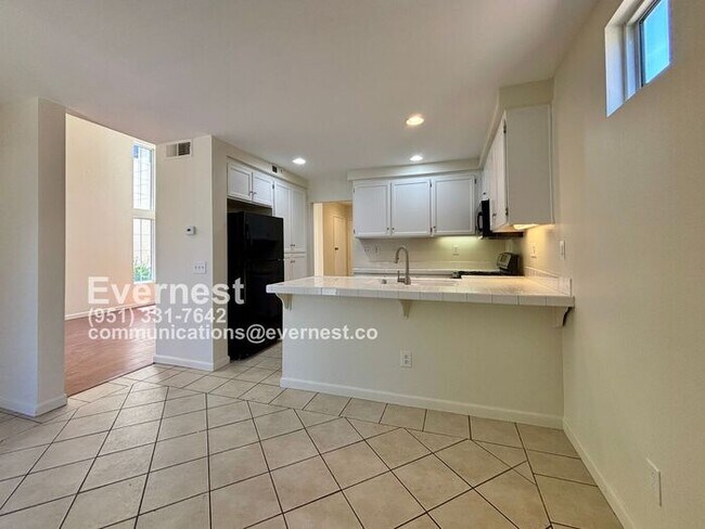 Building Photo - 44666 Arbor Ln