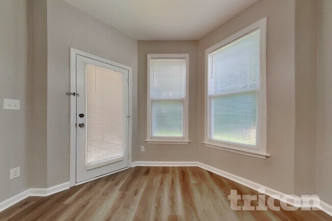 Foto del edificio - 308 Collinsworth Dr