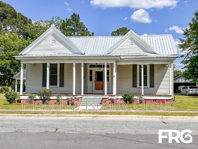 Foto del edificio - 304 N Caswell St