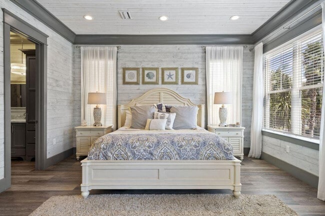 Foto del edificio - 23150 Perdido Beach Blvd