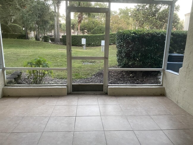 Foto del edificio - 8107 Olympia Ct