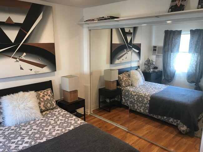 Building Photo - 701 Coronado Ter