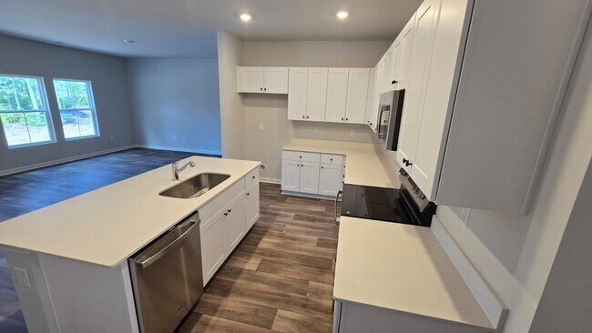 Building Photo - 1082 Harbor Dr