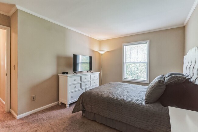 Foto del edificio - 1208 Seachase Ln