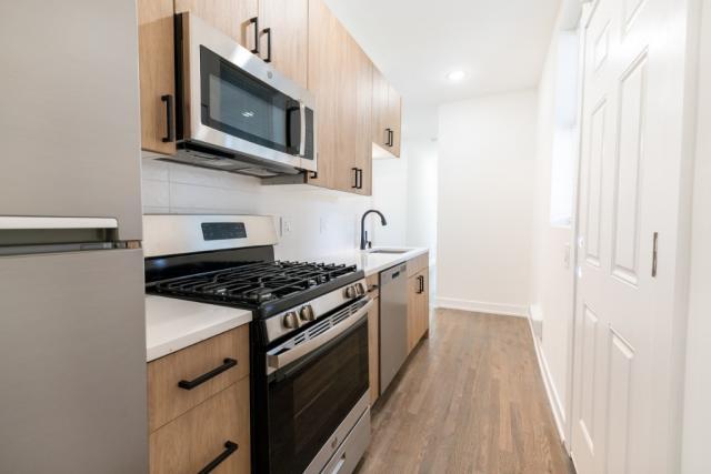 Primary Photo - 2 bedroom in CHICAGO IL 60660