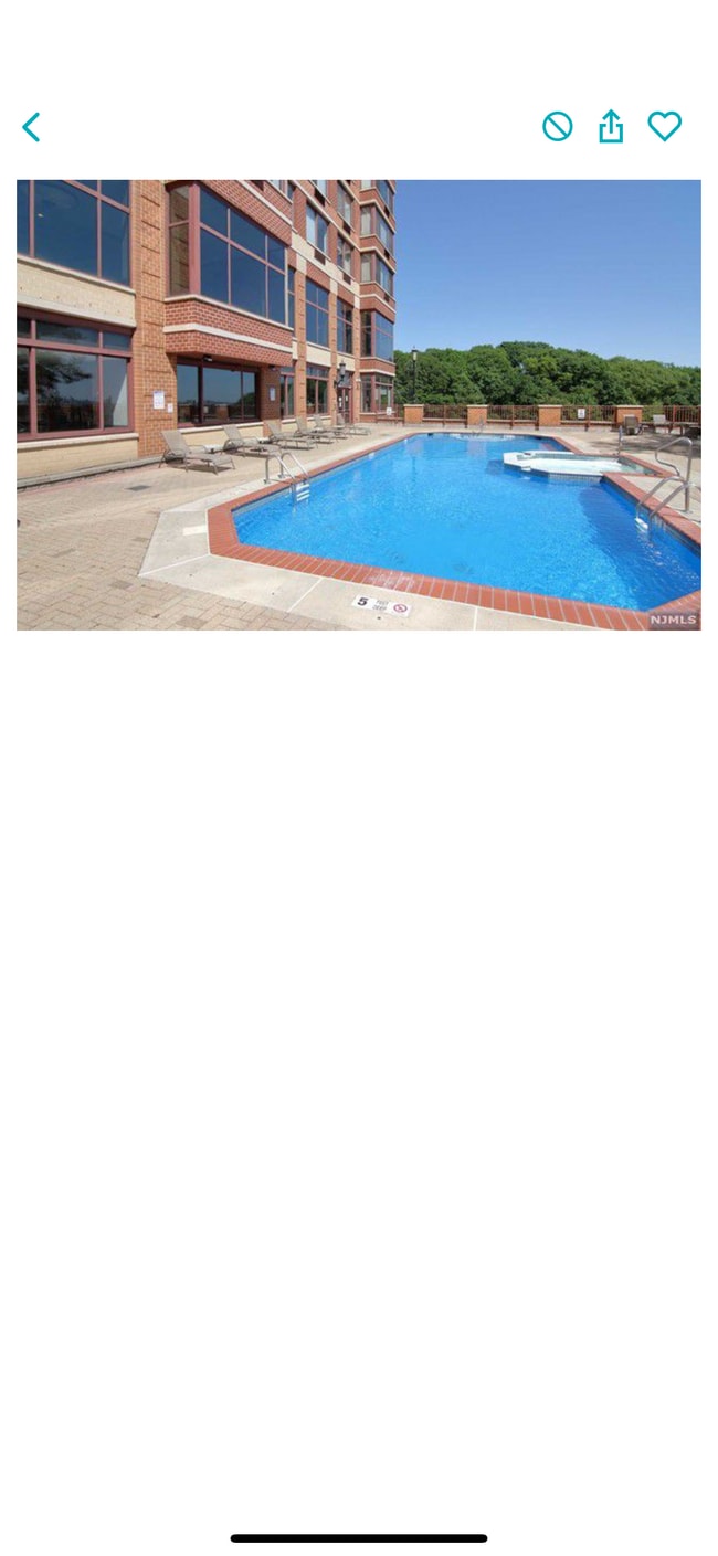 Building Photo - 100 Old Palisade Rd