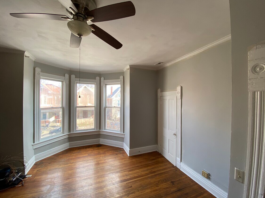 Building Photo - 73-75 N 21st St