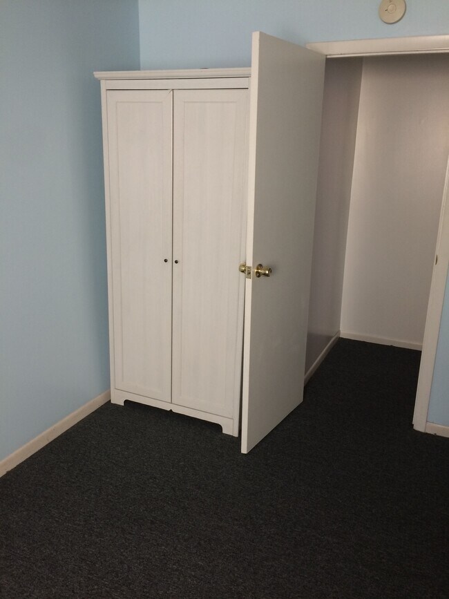 Foto del edificio - 355 Oakland Ave