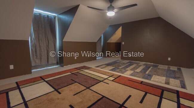 Building Photo - Check this out. A 4 BR / 2 BA up for rent ...