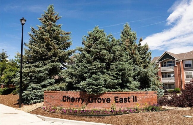Photo - Move in Ready!!  3 Bedroom Condo - Cherry Grove - Aurora.....