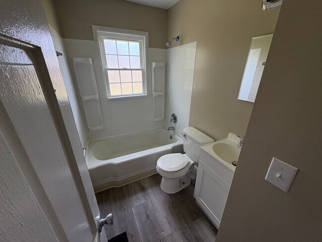 Foto del edificio - 1028 E 19th Ave