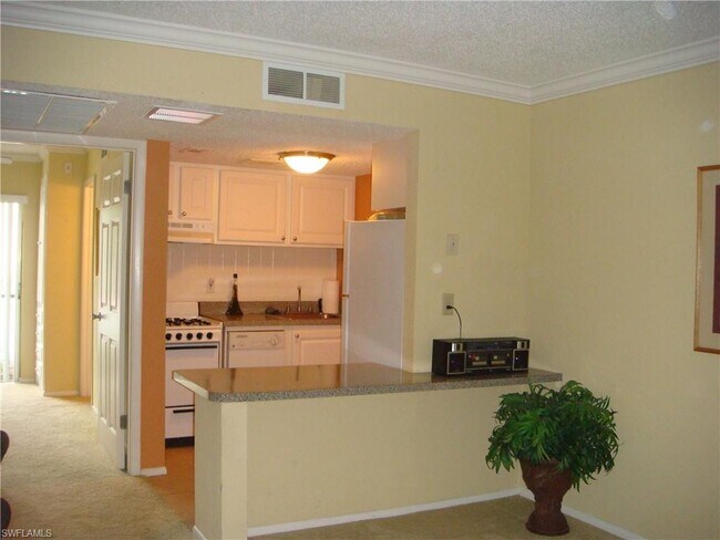Building Photo - 122 Water Front Way