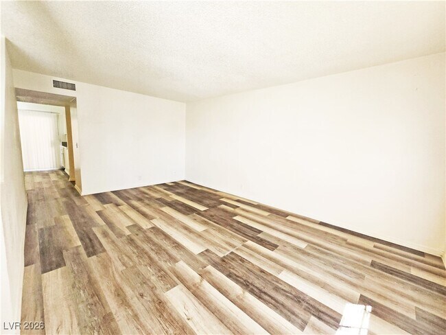 Foto del edificio - 2091 Sycamore Ave