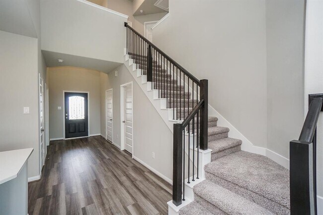 Building Photo - 1251 Oak Barrel Run