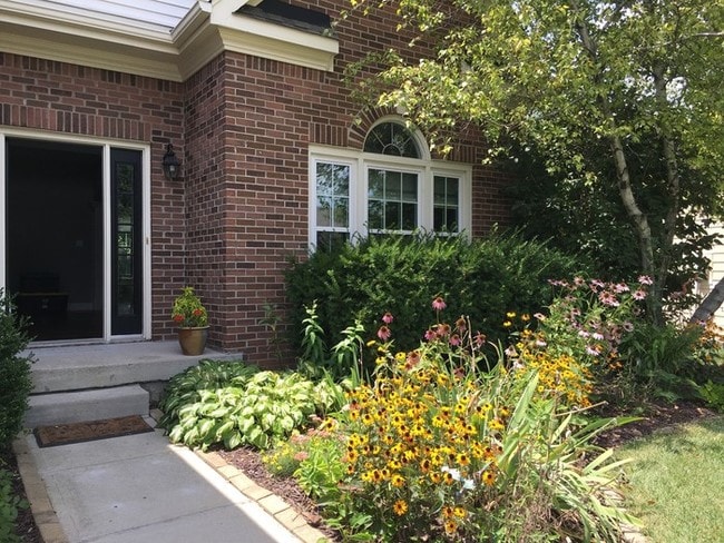 Building Photo - 13446 Clifty Falls Dr