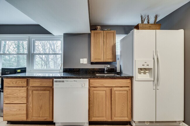 Foto del edificio - 1091 N Chambliss St