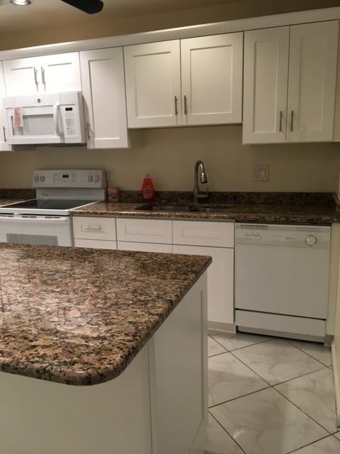 Building Photo - 9125 W Highland Pines Dr