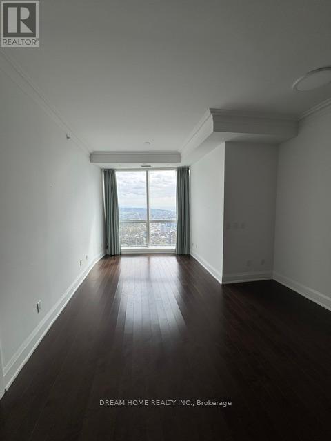 Photo du bâtiment - 388-PH7388 Yonge St