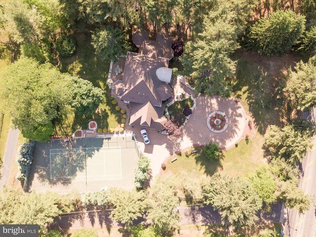 Foto del edificio - 740 Kresson Rd