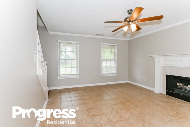 Building Photo - 10152 Fox Chase Dr