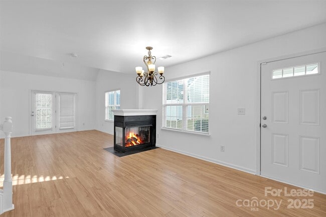 Foto del edificio - 2290 Hanover Drive