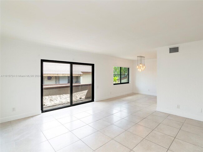 Foto del edificio - 11549 SW 109th Rd