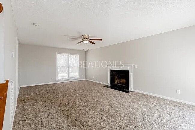 Foto del edificio - 103 Eastwick Ct