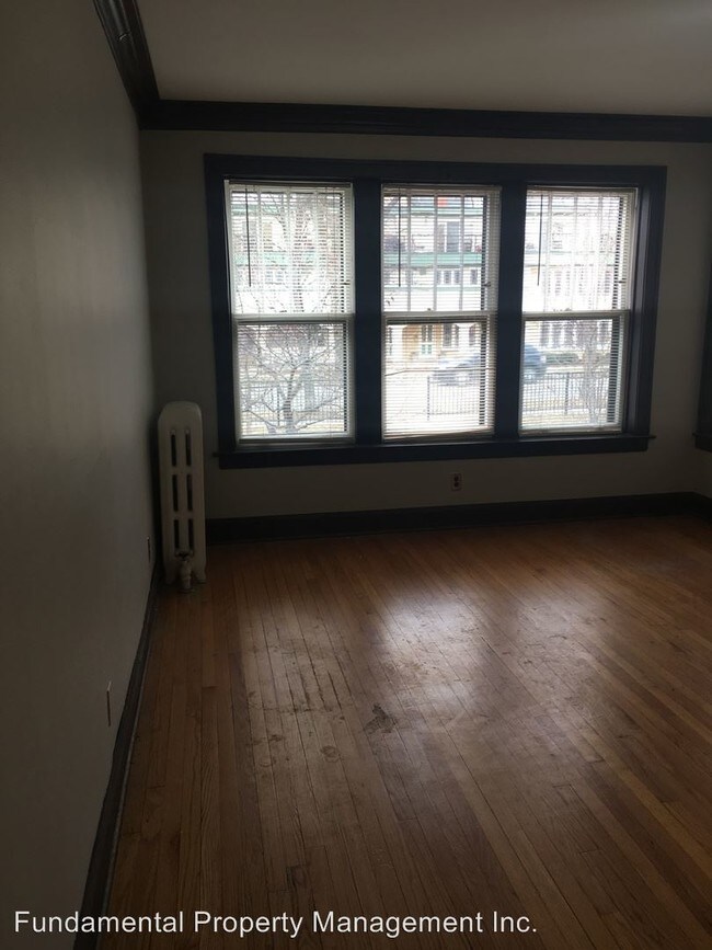 Building Photo - 803 Randolph St