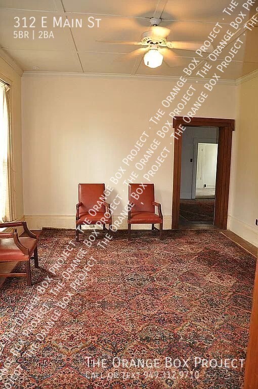 Foto del edificio - 312 E Main St