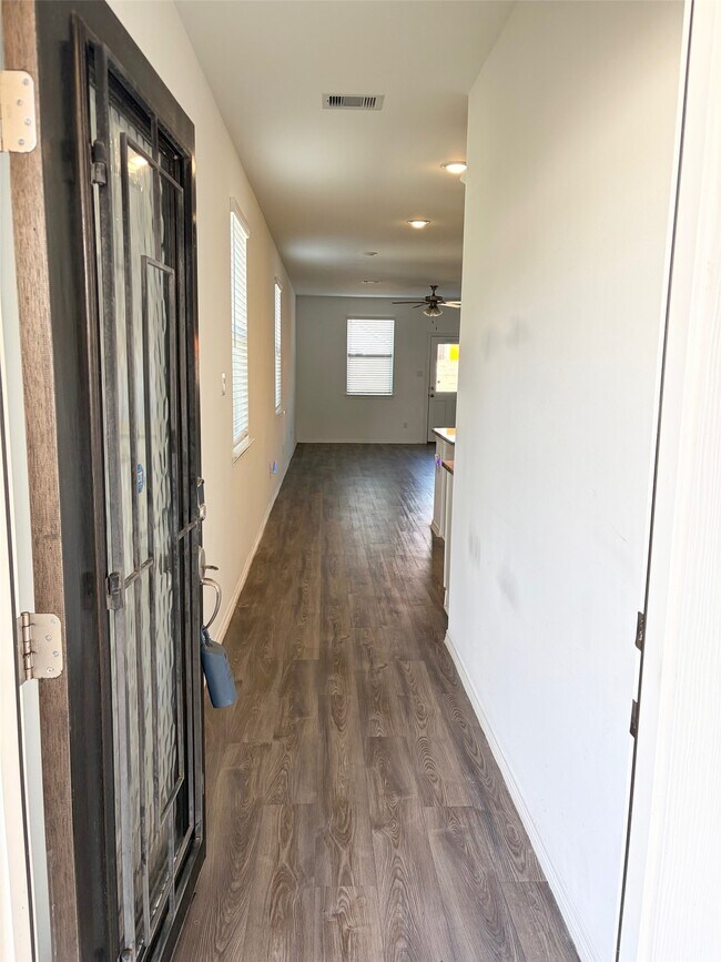 Foto del edificio - 23206 Wise Walk Dr