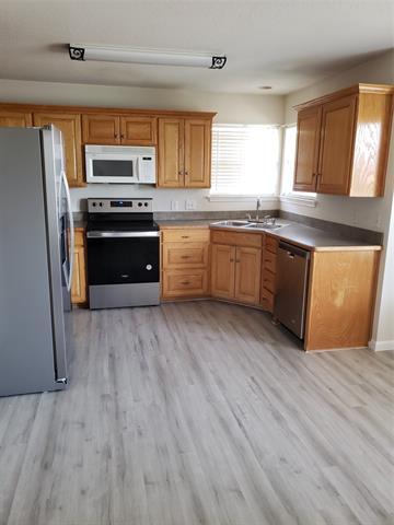 Foto del edificio - 505 Thistle Meade Cir