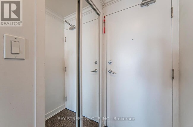 Building Photo - 1512-10-3510 Navy Wharf Ct