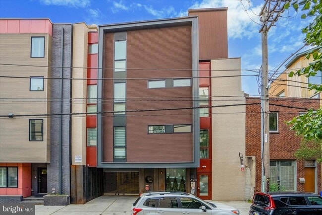 Building Photo - 620 N 3rd St