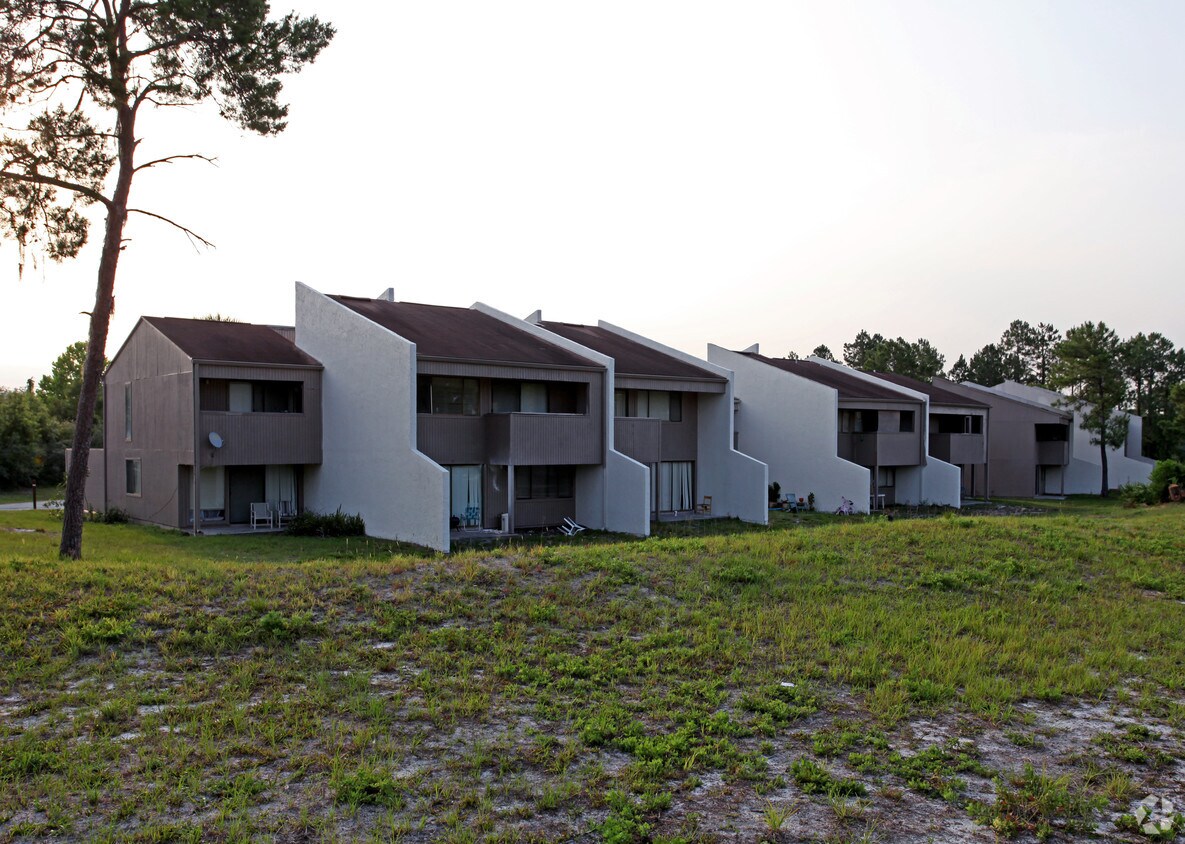 Building Photo - Pine Ridge Terrace Apartments