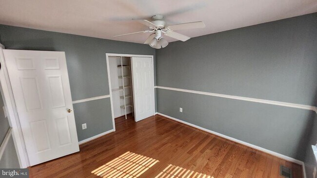 Foto del edificio - 13005 Bressler Way