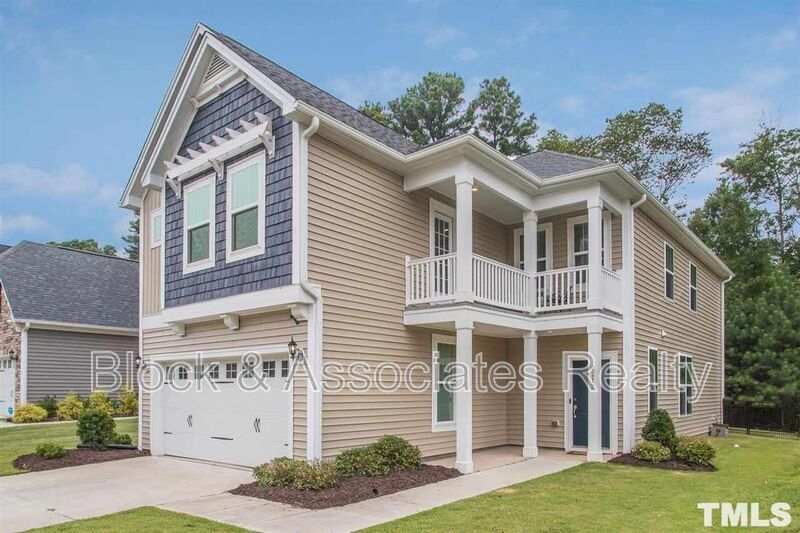 Primary Photo - 2212 Magnolia Tree Ln