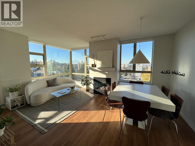 Photo du bâtiment - 1316 W 11th Ave