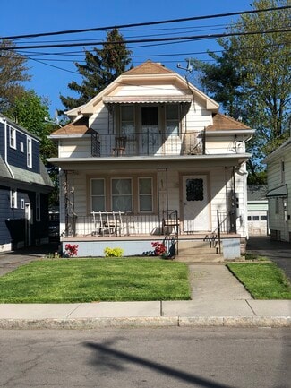 Building Photo - 2868 McKoon Ave
