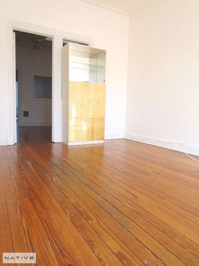 Foto del edificio - 6416 68th Ave