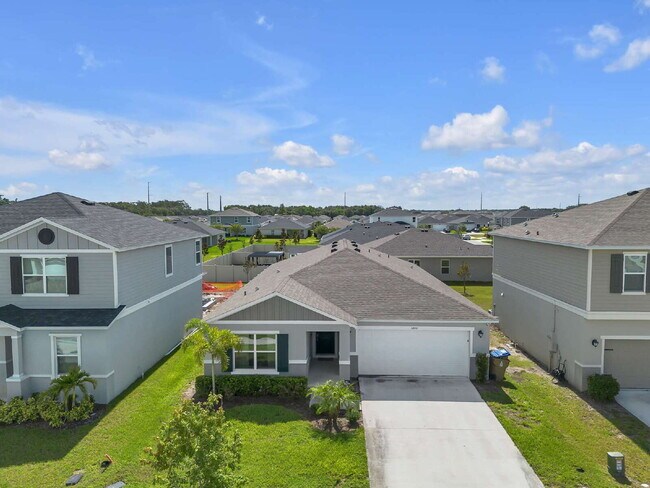 Foto del edificio - Modern 4-Bedroom Home– Built in 2023 | $2,500/month