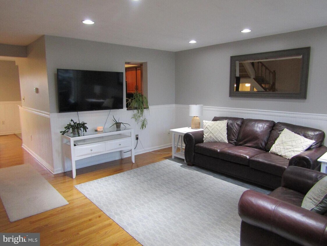 6212 Illinois Ct, New Market, MD 21774 Townhome Rentals in New Market