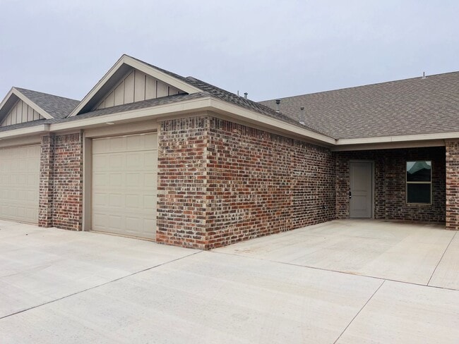 Building Photo - New Construction 2 Bed, 2 Bath!
