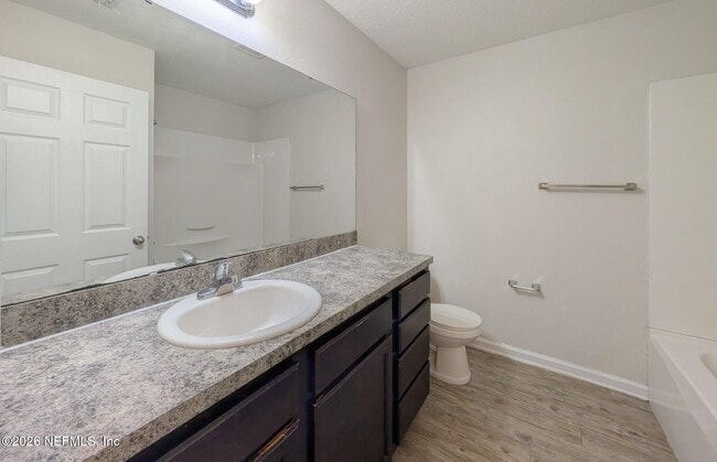 Building Photo - 1110 Eastdale St