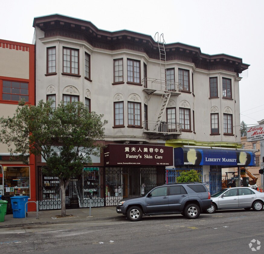 Foto del edificio - 5845-5851 Geary Blvd