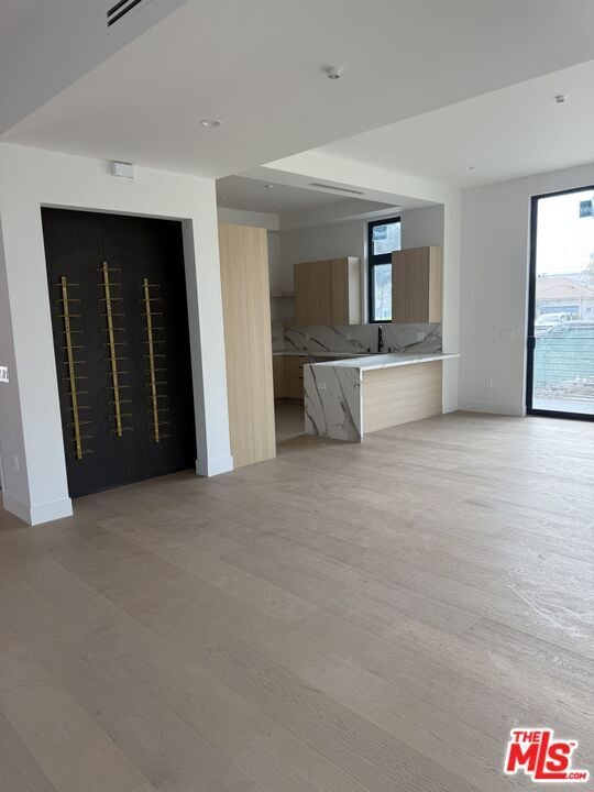 Foto del edificio - 3846 Bentley Ave