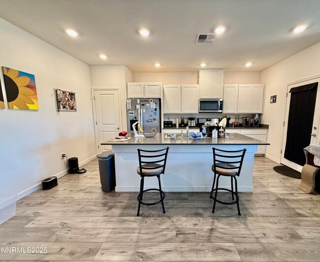 Foto del edificio - 1154 Alder Dr