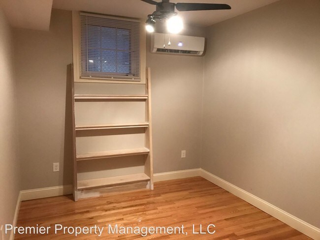 Foto del edificio - 26 Dexter St