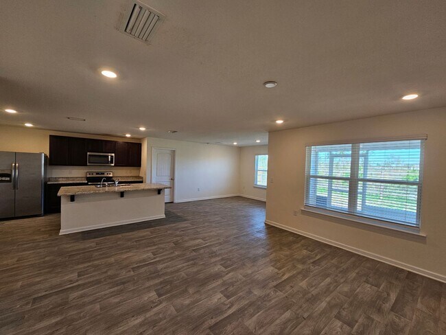 Building Photo - 7193 Hatteras Blvd