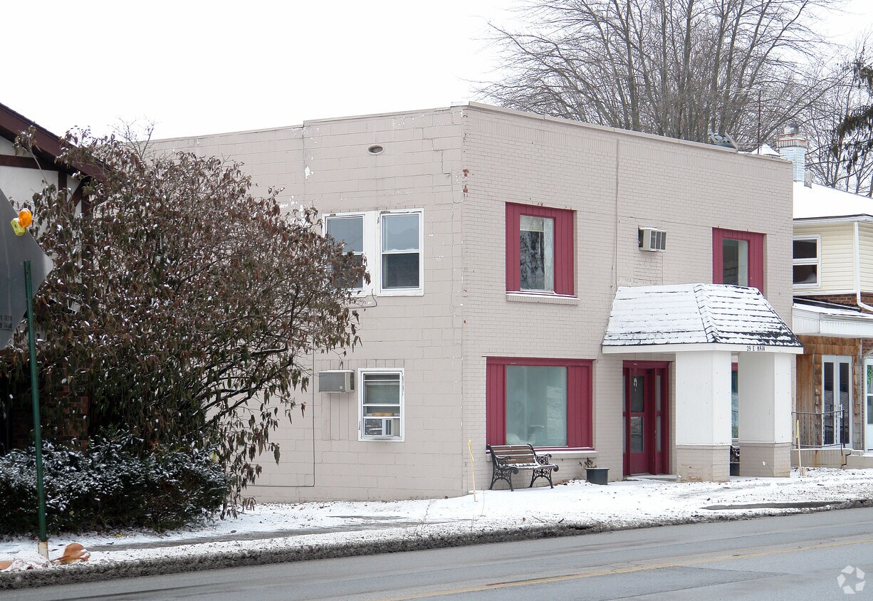 29 E Main Street - 29 E Main St New Palestine, IN 46163 | Apartments.com