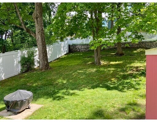 Building Photo - 74 Oakland St